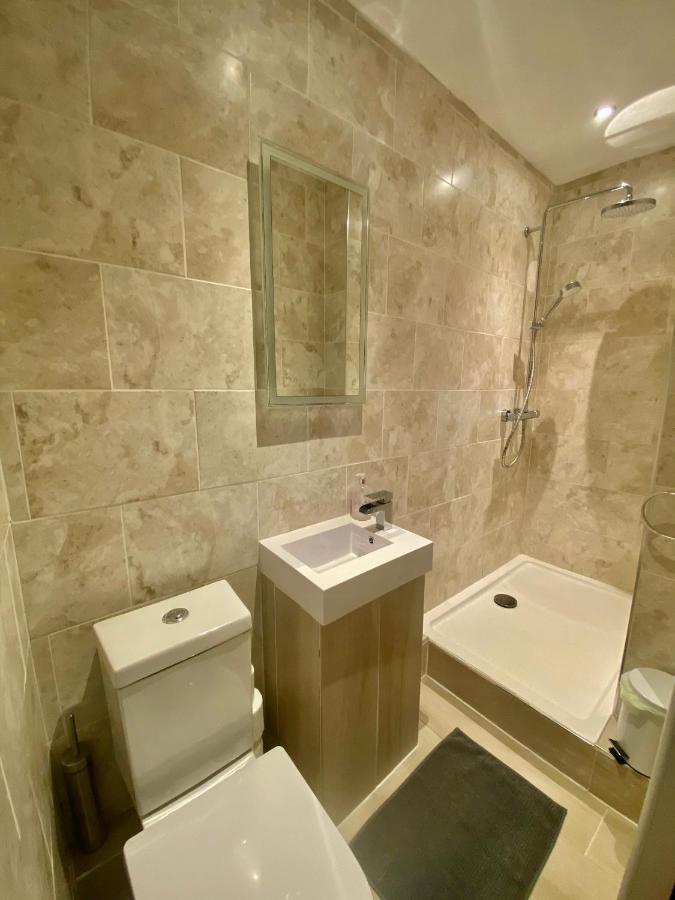 Clover Cottage Beeley ภายนอก รูปภาพ