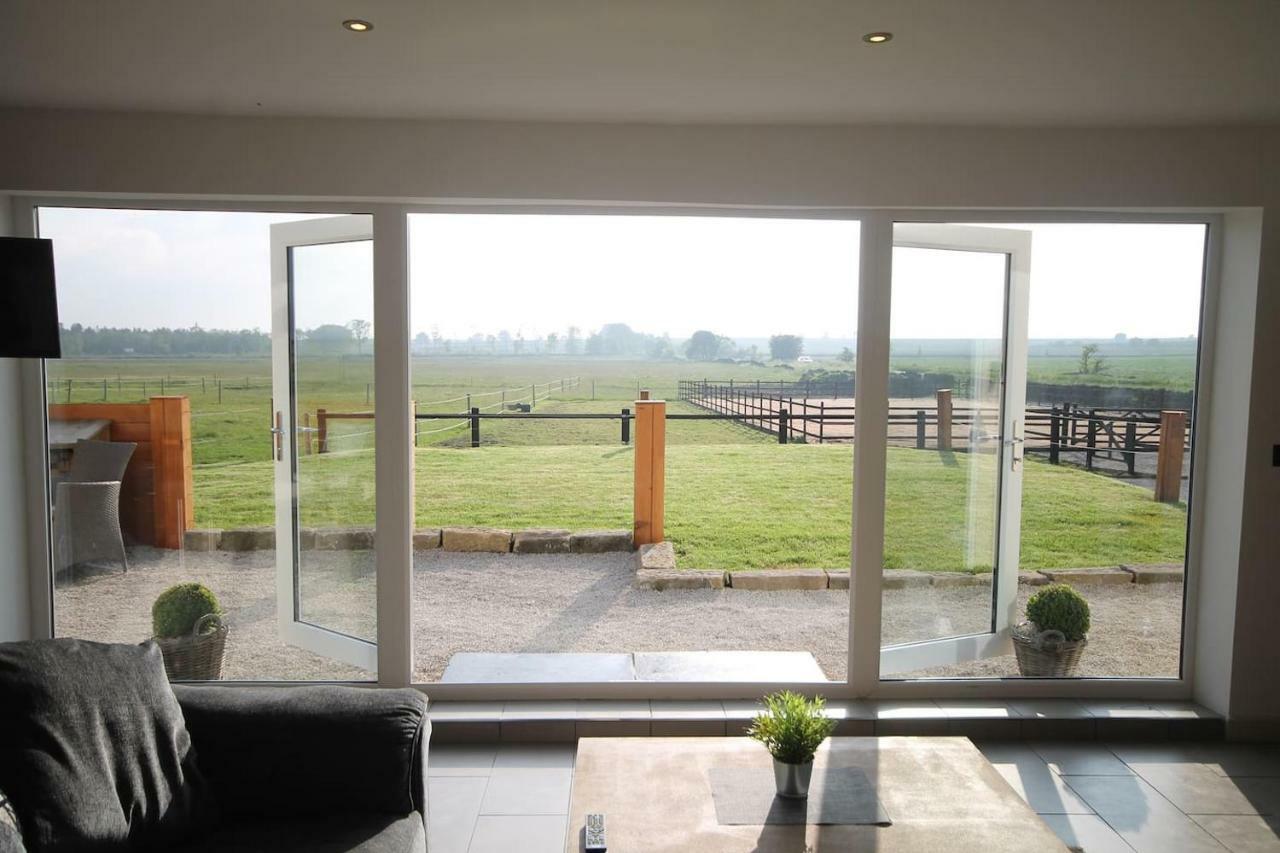 Clover Cottage Beeley ภายนอก รูปภาพ